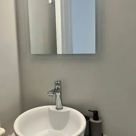 Vavanos Gæstehus 3*