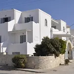 Pensionat Vavanos 3*