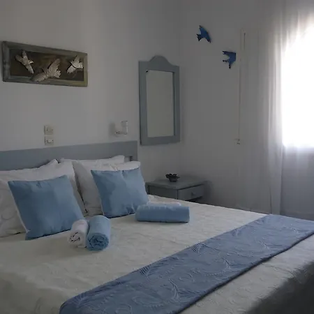 Vavanos 3* Naousa (Paros)