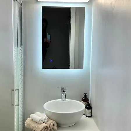 Vavanos Studios Guest house *