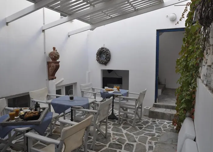 Vavanos Pensionat Naousa